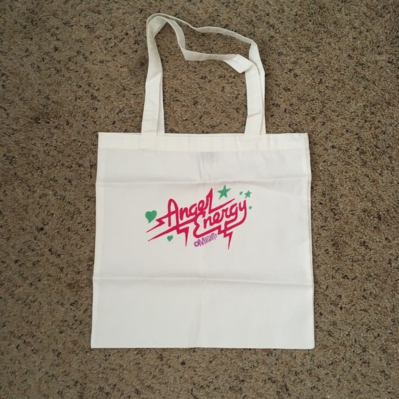 omighty Handbags - NWOT Omighty white Angel Energy tote bag